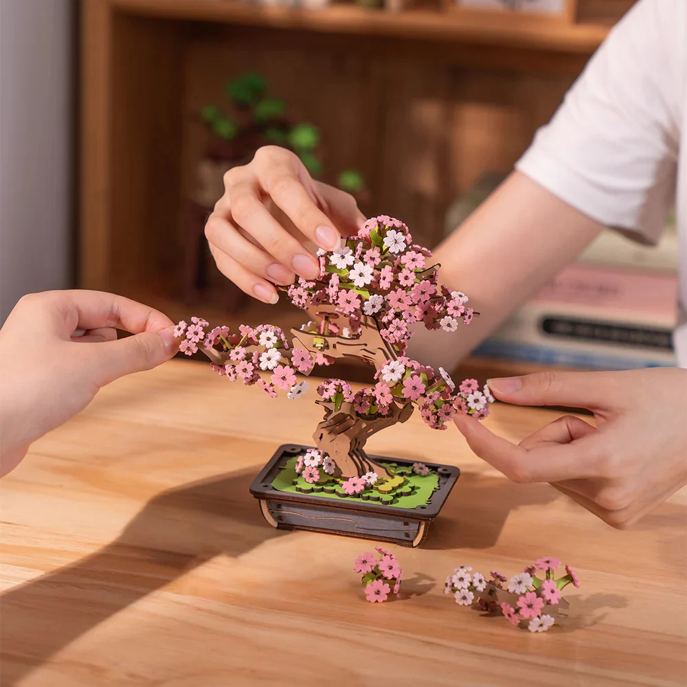 3D WOODEN FLOWER PUZZLE: SAKURA BONSAI - Image 2