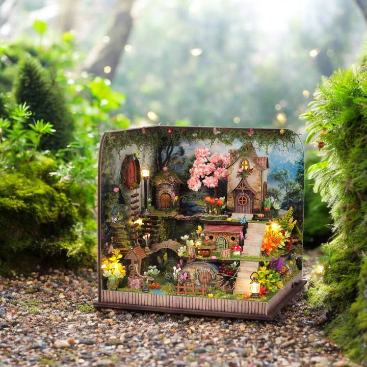 FAIRY HOUSE: DIY MINIATURE HOUSE KIT - Image 2