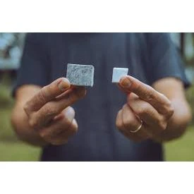 GRAVITAS TRAVEL SIZE (4 PLAYER)
