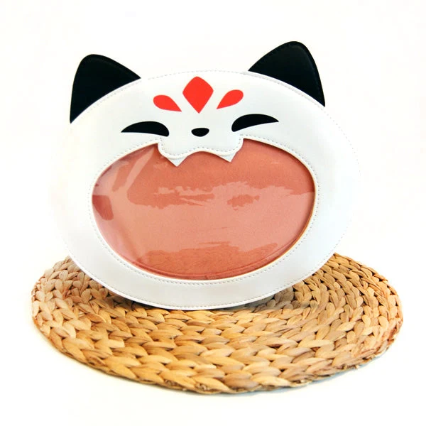 HUNGRY QUEENIE FOX ITA PIN BAG