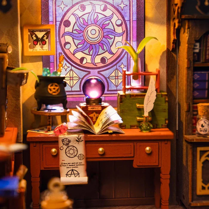 MAGIC STUDY 3-D WOODEN MINIATURE KIT - Image 3