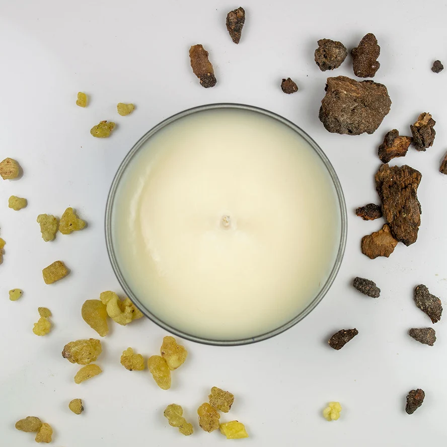 PALADIN'S PRAYER 2oz GAMING CANDLE - Image 2